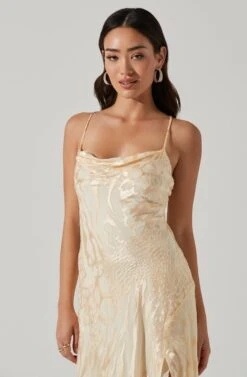 Gaia Burnout Floral Midi Dress 11 Gaia Burnout Floral Midi Dress -Astr The Label Shop ACDR100133F CREAMFLORALBURNOUT 3