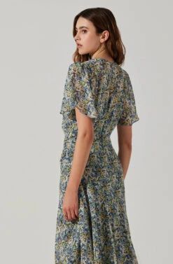 Mirella Floral Midi Dress 24 Mirella Floral Midi Dress -Astr The Label Shop ACDR100436 BLACKBLUEFLORAL 4