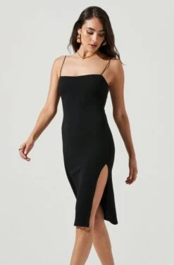 Dixon Square Neck Crinkle Midi Dress 19 Dixon Square Neck Crinkle Midi Dress -Astr The Label Shop ACDR101075 BLACK 2