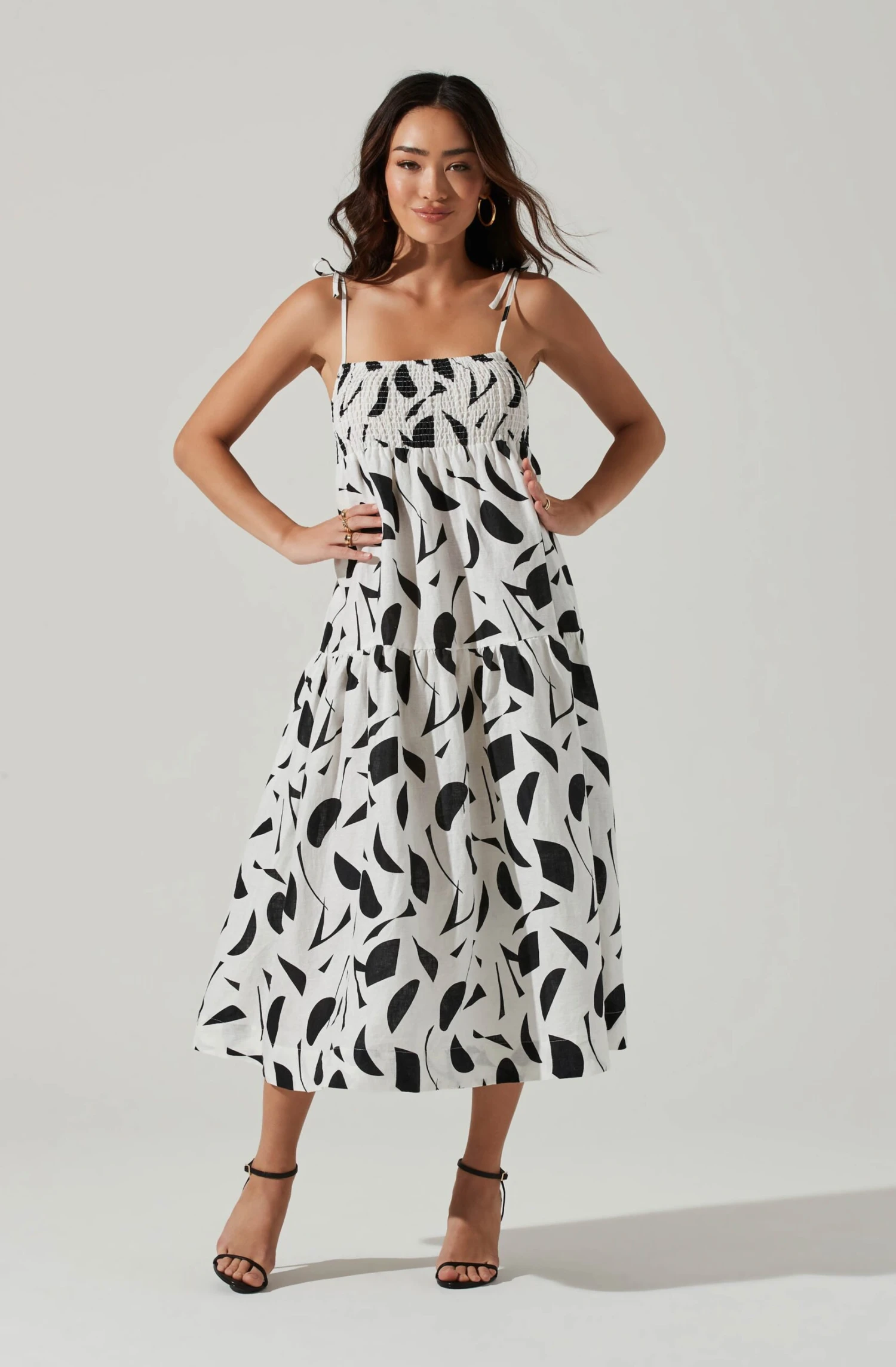 Marlene Square Neck Smocked Midi Dress 4 Marlene Square Neck Smocked Midi Dress - Image 2