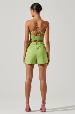 Amiah Seamed High Waist Shorts -Astr The Label Shop ACP7247 KIWI 6