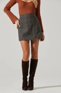 Audrey Plaid Mini Skirt -Astr The Label Shop ACS9074B BLACK TANPLAID 3