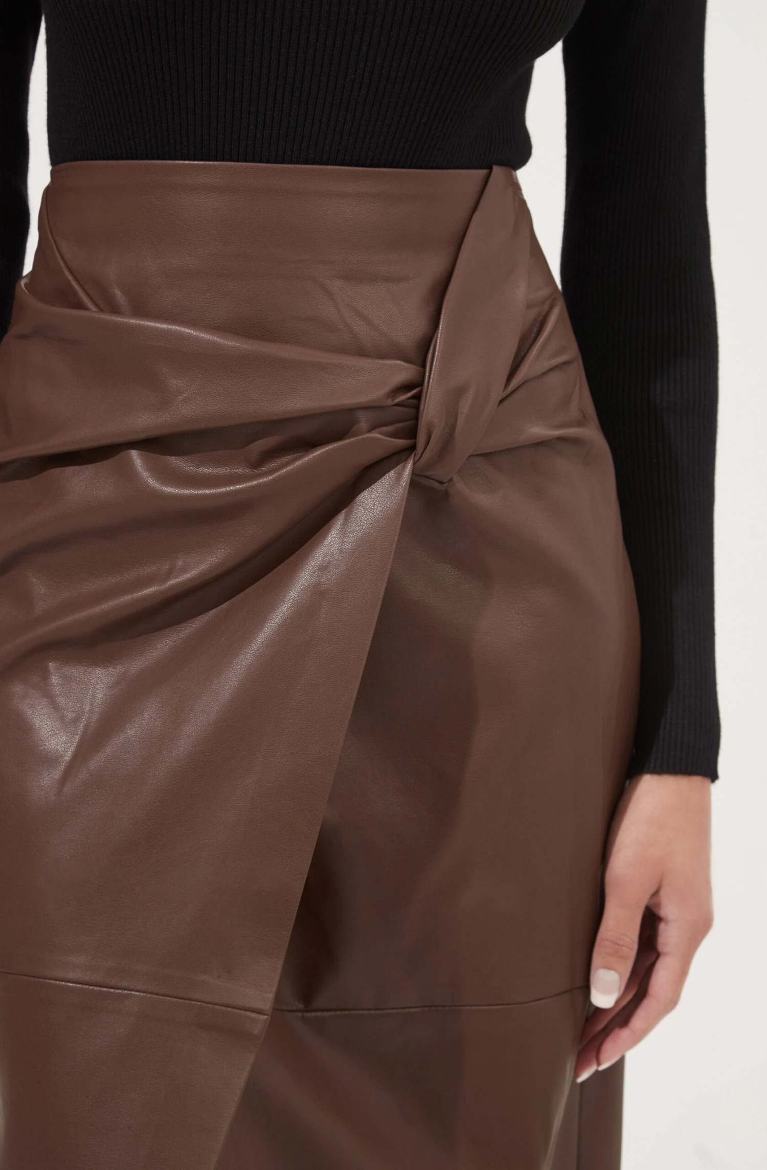 Kari Faux Leather Twist Front Midi Skirt 9 Kari Faux Leather Twist Front Midi Skirt - Image 7