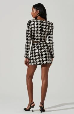 Darby Sequin Houndstooth Mini Skirt -Astr The Label Shop ACS9104 BLACKWHITE 4