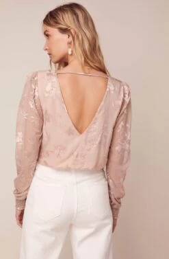 Goldie Floral Jacquard Top 9 Goldie Floral Jacquard Top -Astr The Label Shop ACT15779 BLUSH FLORAL JACQUARD 4