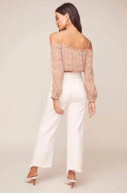 Nirvana Floral Off Shoulder Bodysuit -Astr The Label Shop ACT15935 APRICOT BLK SKETCH FLORAL 3