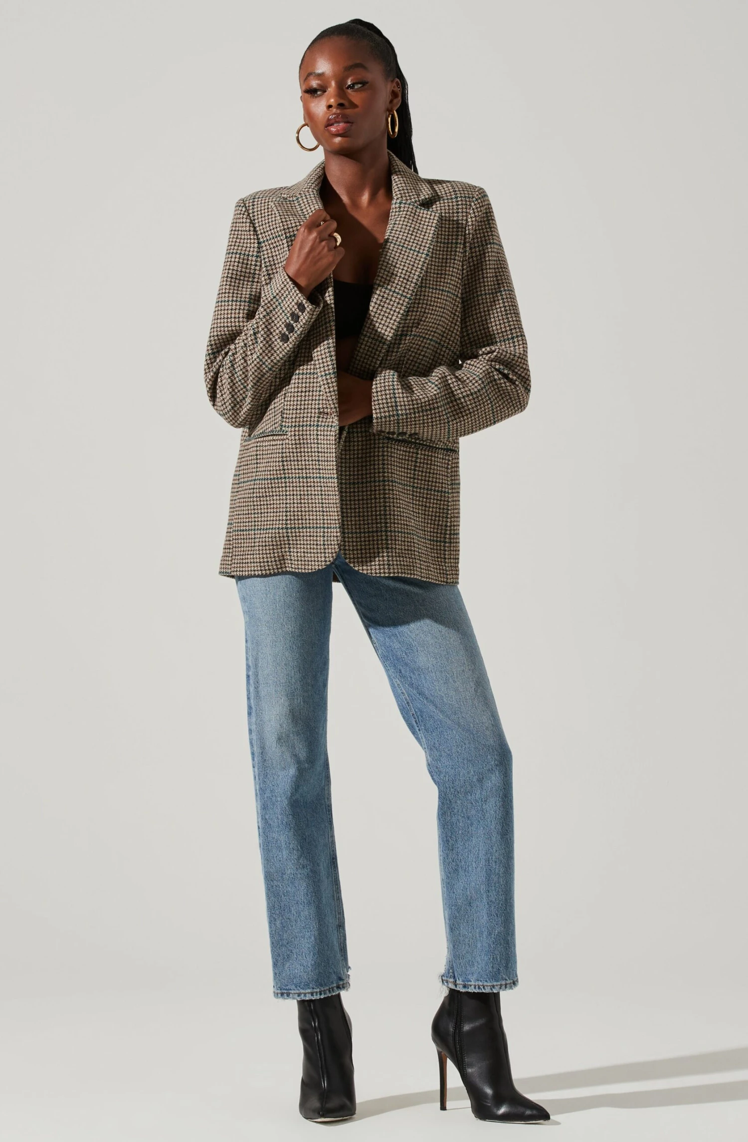 Harlow Plaid Blazer 5 Harlow Plaid Blazer - Image 3