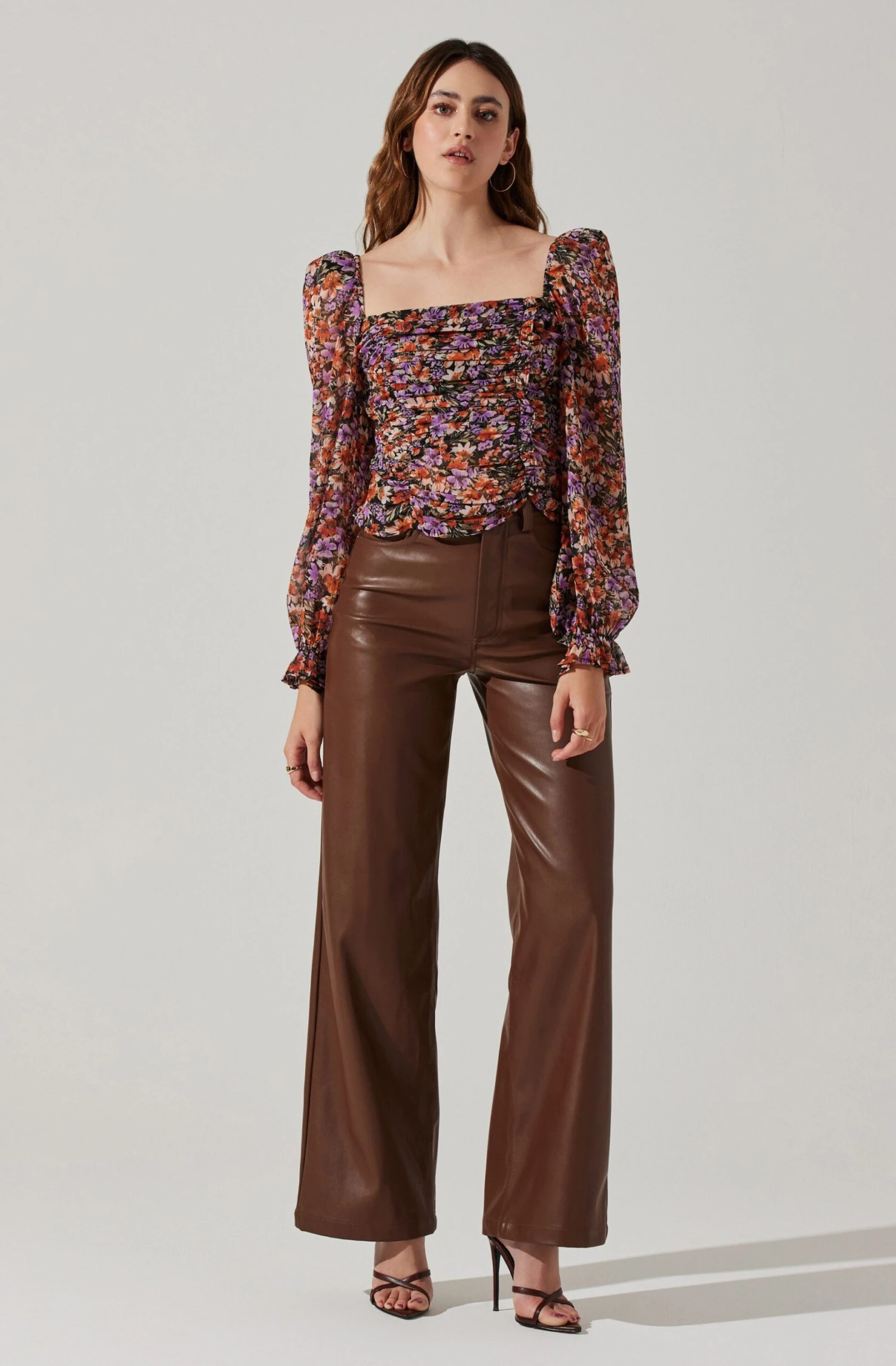 Tonina Floral Square Neck Puff Sleeve Top 4 Tonina Floral Square Neck Puff Sleeve Top - Image 2