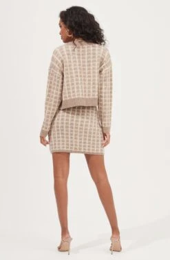 Briarwood Checkered Cardigan -Astr The Label Shop ACT16521B TAUPE WHITECHECK 3