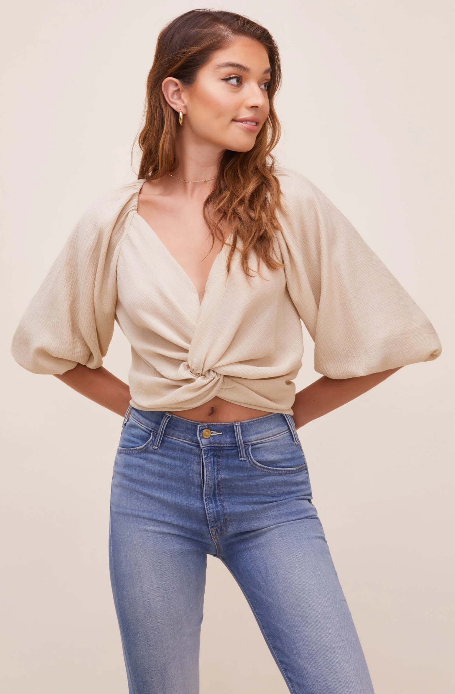 Raisa Twist Front Top 3 Raisa Twist Front Top