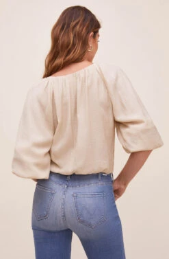 Raisa Twist Front Top 11 Raisa Twist Front Top -Astr The Label Shop ACT16606 LIGHTTAUPE 5