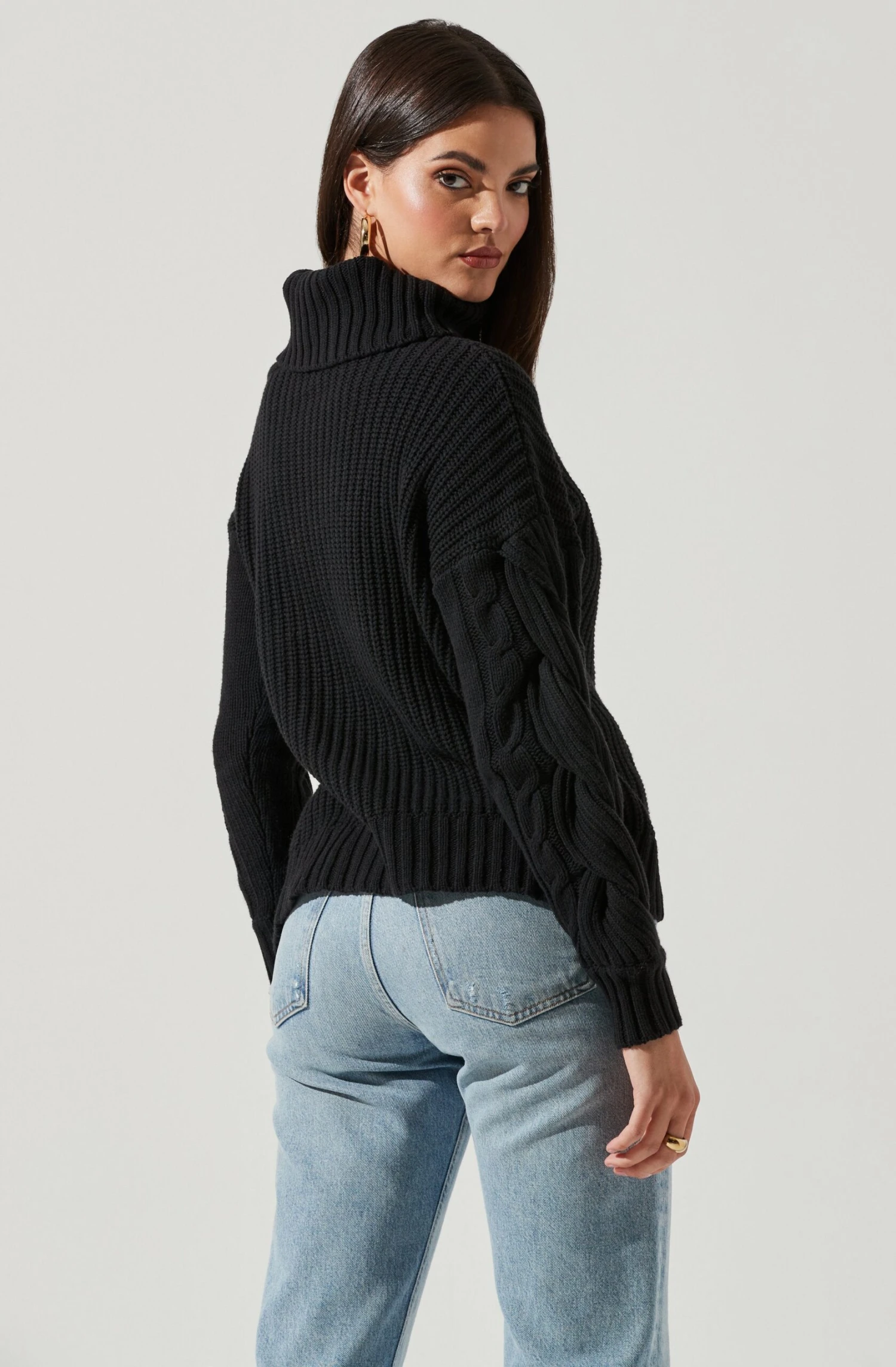 Sequoia Cutout Shoulder Turtleneck Sweater 4 Sequoia Cutout Shoulder Turtleneck Sweater - Image 2