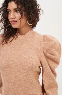 Nicola Metallic Puff Sleeve Sweater -Astr The Label Shop ACT16866 APRICOT 6