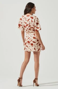 Nirina Abstract Print Wrapped Front Crop Top 22 Nirina Abstract Print Wrapped Front Crop Top -Astr The Label Shop ACT17049 RUSTABSTRACT 4 1dcb4db9 8e46 4e38 947d 068c94f1d352