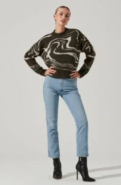 Saira Marble Swirl Sweater -Astr The Label Shop ACT17330B OLIVE 11791