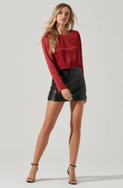 Petra Satin Chain Link Top -Astr The Label Shop ACT17380 BERRY 1915