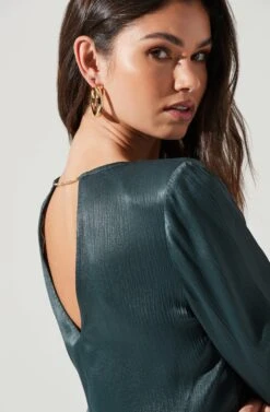 Petra Satin Chain Link Top -Astr The Label Shop ACT17380 DARKGREEN 0963