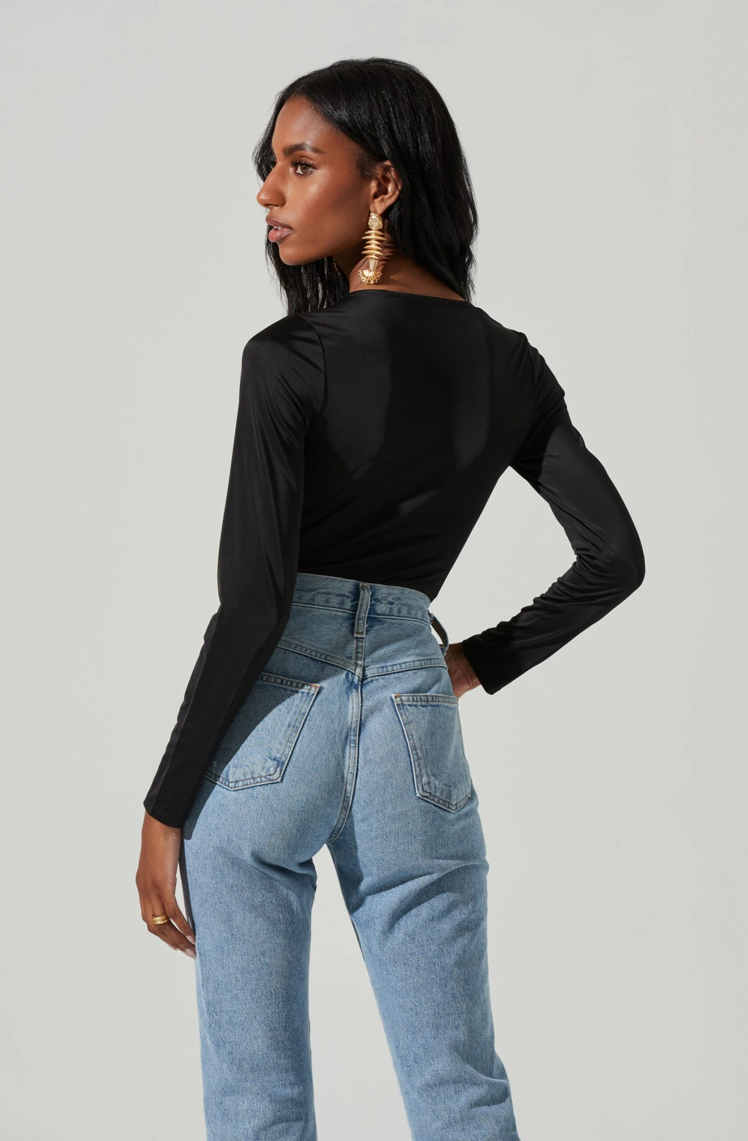 Lauren Satin Cutout Long Sleeve Bodysuit 8 Lauren Satin Cutout Long Sleeve Bodysuit - Image 6