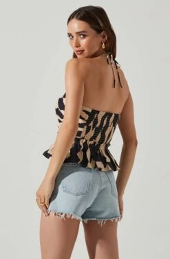 Jonalyn Pleated Halter Top 10 Jonalyn Pleated Halter Top -Astr The Label Shop ACT17570 BLACKTAUPEMULTI 3