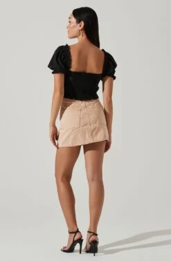 Feronia Sweetheart Puff Sleeve Top -Astr The Label Shop ACT17678S BLACK 4