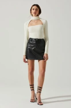 Izabella Turtleneck Cutout Sweater -Astr The Label Shop ACT17888 WHITE 1