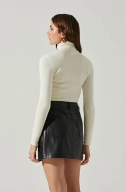 Izabella Turtleneck Cutout Sweater -Astr The Label Shop ACT17888 WHITE 5