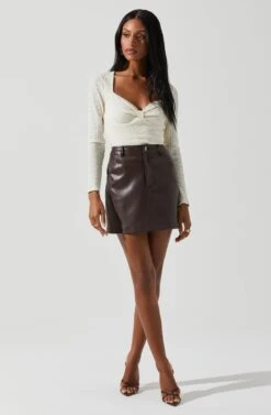 Ren Textured Sweetheart Long Sleeve Top -Astr The Label Shop ACT17975 CREAM 2