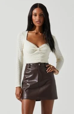 Ren Textured Sweetheart Long Sleeve Top -Astr The Label Shop ACT17975 CREAM 3