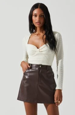 Ren Textured Sweetheart Long Sleeve Top -Astr The Label Shop ACT17975 CREAM 4