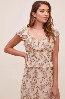 Luna Floral Maxi Dress -Astr The Label Shop ADR100606B CREAM PEACHFLORAL 3 df28fd17 d458 494f b2c8 2a3134f5e9b2