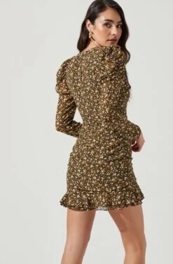 Long Sleeve Ruched Center Dress 11 Long Sleeve Ruched Center Dress -Astr The Label Shop ADR101034 BLACKMULTIFLORAL 4