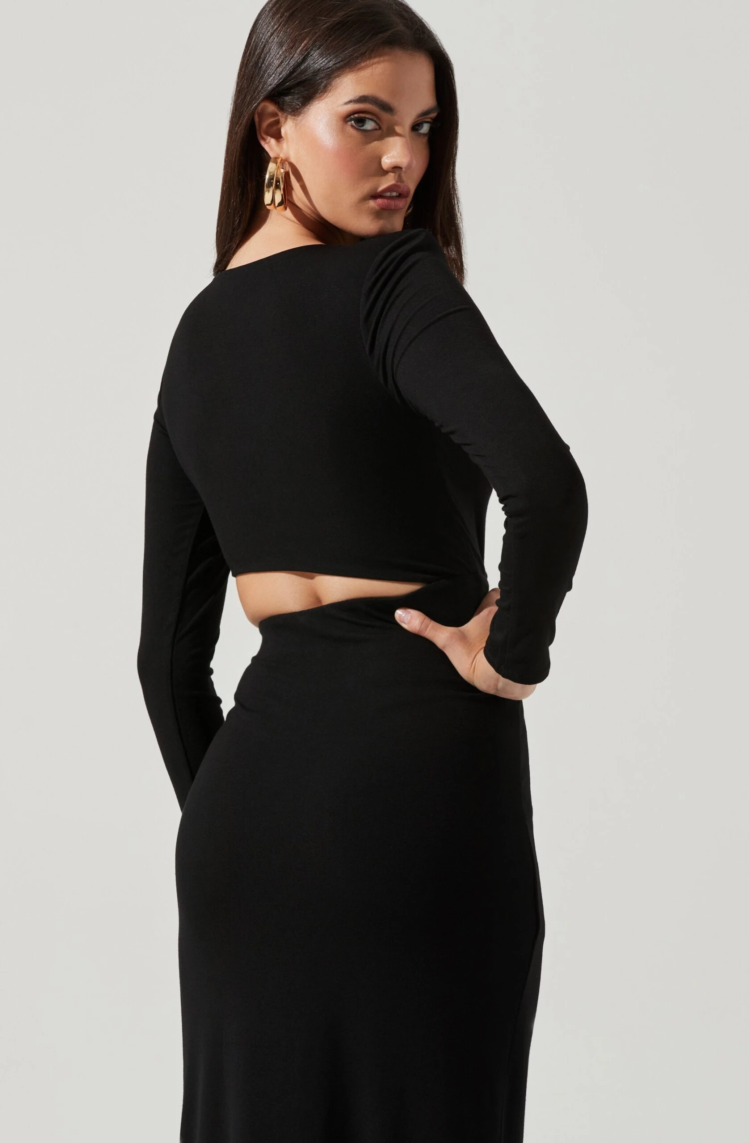 Westwood Long Sleeve Side Cutout Midi Dress 8 Westwood Long Sleeve Side Cutout Midi Dress - Image 6