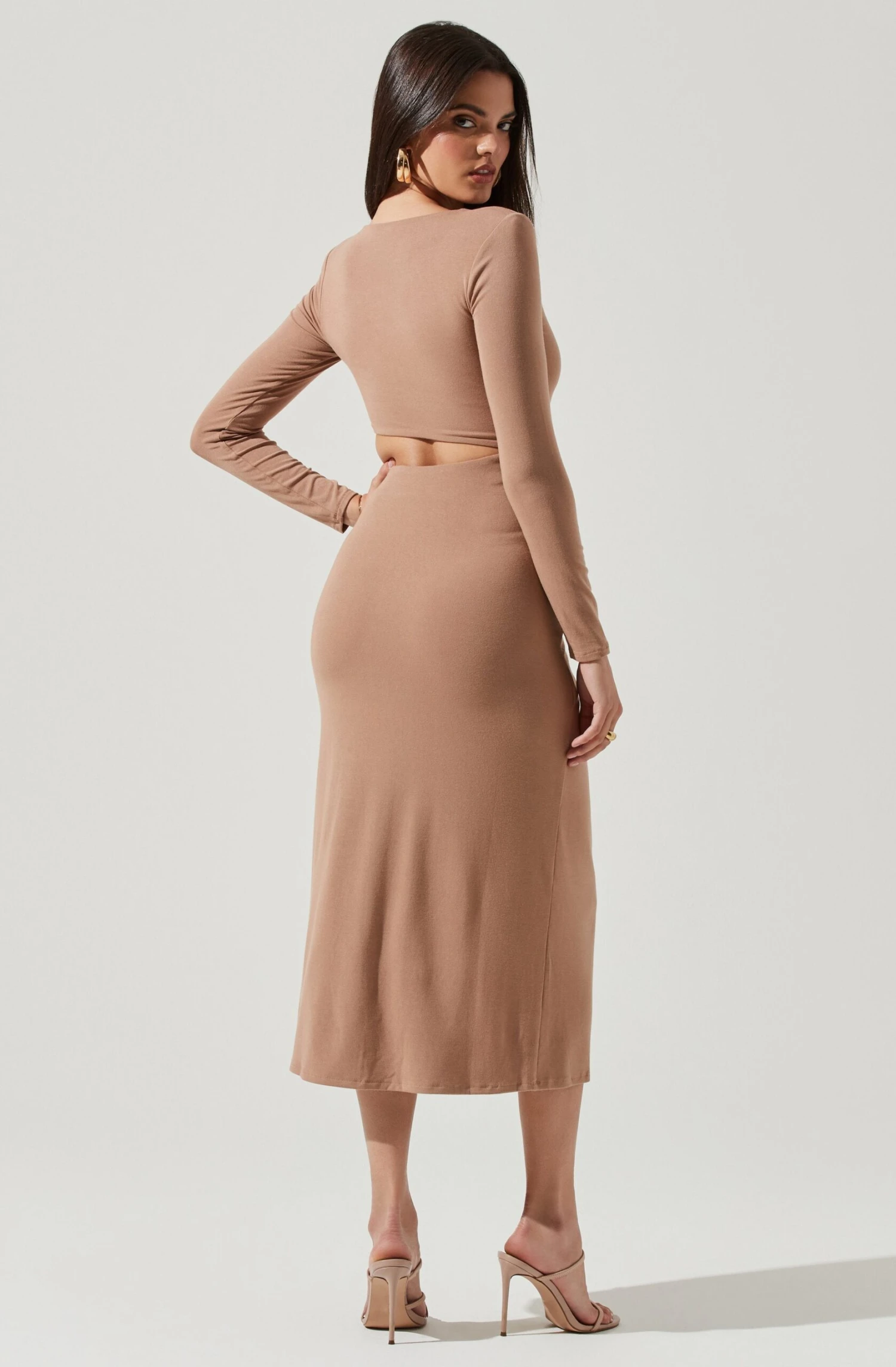 Westwood Long Sleeve Side Cutout Midi Dress 6 Westwood Long Sleeve Side Cutout Midi Dress - Image 4