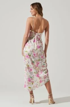 Giselle Floral Twist Front Midi Dress 19 Giselle Floral Twist Front Midi Dress -Astr The Label Shop ADR101136 PINKGREENFLORAL 6