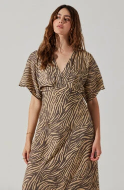 Flutter Sleeve Open Back Midi Dress -Astr The Label Shop ADR101803 CHARCOALTAUPEABST 4