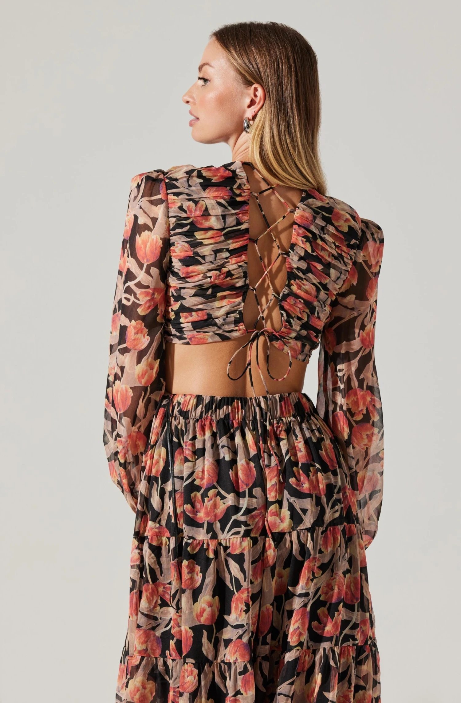 Floral Lace Back Long Sleeve Maxi Dress 7 Floral Lace Back Long Sleeve Maxi Dress - Image 5