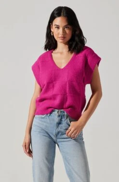 Checkered Sweater Vest -Astr The Label Shop ALT16416 CI FUCHSIA 3