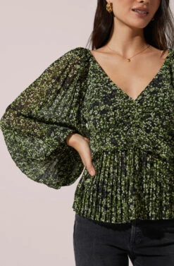Plisse Long Sleeve Ruffle Top -Astr The Label Shop AT16308 003 BLACK GREENDITSY 3
