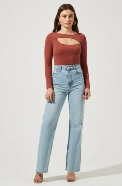 Front Cut Out Bodysuit -Astr The Label Shop AT16817 MARSALA 1