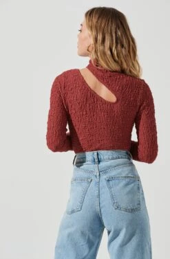 Slit Mock Neck Top 32 Slit Mock Neck Top -Astr The Label Shop AT16954 RUST 5