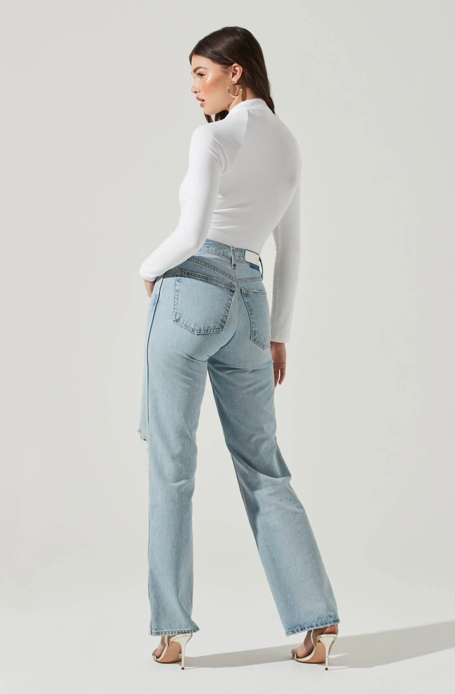 Long Sleeve Cutout Bodysuit 7 Long Sleeve Cutout Bodysuit - Image 5