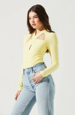 Long Sleeve Cutout Bodysuit 32 Long Sleeve Cutout Bodysuit -Astr The Label Shop AT16961 YELLOW 3