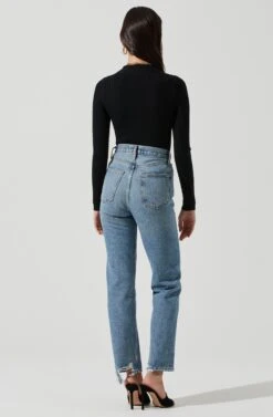 Twist Front Sweater 22 Twist Front Sweater -Astr The Label Shop AT17051 BLACK 1312