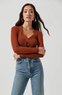 Twist Front Sweater 36 Twist Front Sweater -Astr The Label Shop AT17051 RUST 0177