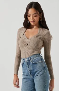 Twist Front Sweater 27 Twist Front Sweater -Astr The Label Shop AT17051 TAUPE 1140