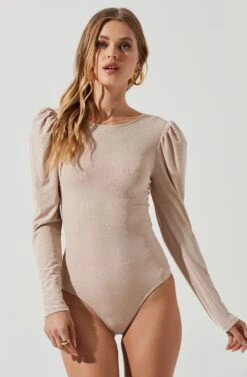 Multi Back Cutout Bodysuit -Astr The Label Shop AT17094 CREAM 0921