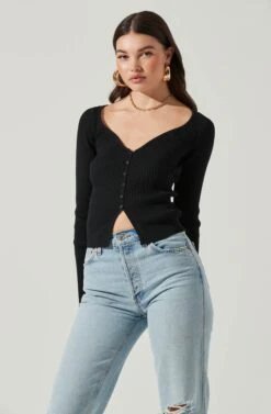 Long Sleeve V Neck Cardigan 22 Long Sleeve V Neck Cardigan -Astr The Label Shop AT17171 BLACK 3