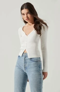 Long Sleeve V Neck Cardigan 28 Long Sleeve V Neck Cardigan -Astr The Label Shop AT17171 WHITE 5