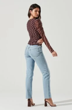 Demi Geometric Cutout Long Sleeve Top -Astr The Label Shop AT17312 WINE PINKGEO 0925 7