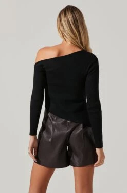 Off Shoulder Ribbed Knit Sweater -Astr The Label Shop AT17433A BLACK 3